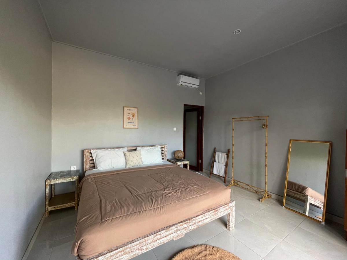 Tyana Private Room In Batu Bolong 26 Canggu Εξωτερικό φωτογραφία